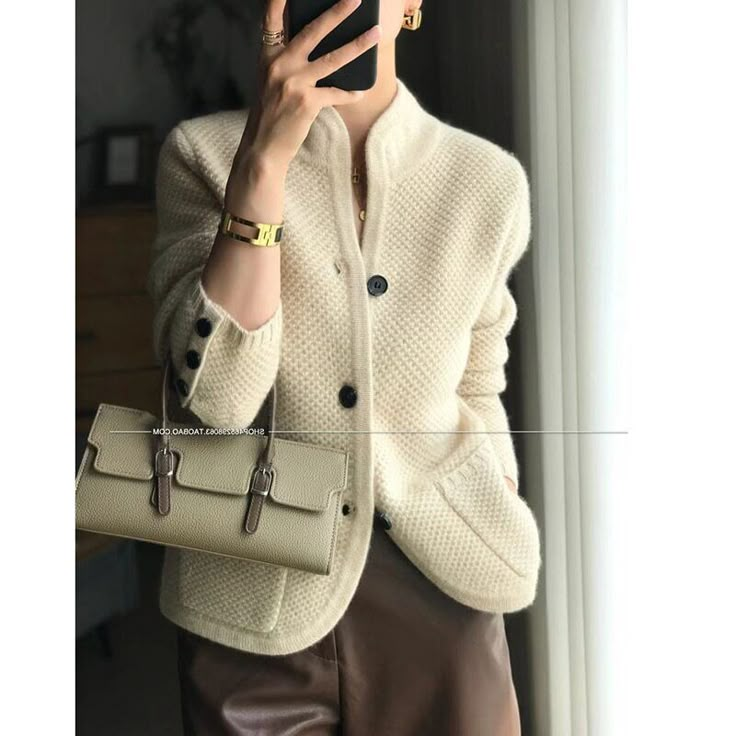 Size list S：Bust 95cm  Length 58cm M：Bust 100cm  Length 59cm L：Bust 105cm Length 60cm XL：Bust 110cm Length 61cm XXL：Bust 115cm Length 62cm Wool Sweaters Womens, Thick Sweaters, Collar Sweater, Loose Sweater, Beige Sweater, 가을 패션, Cashmere Cardigan, Sweaters Knitwear, Wool Cardigan