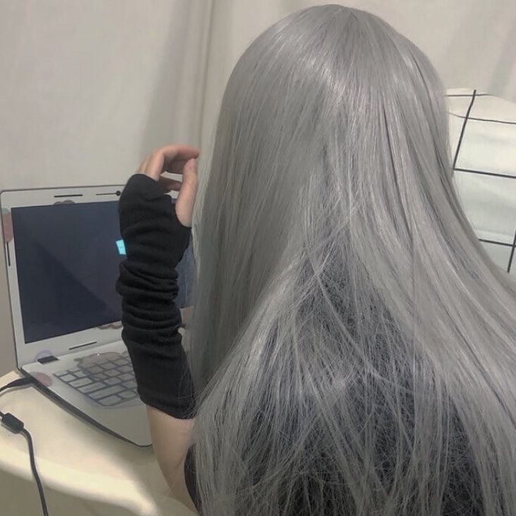 Long Grey Hair, Korean Hair Color, Grey Hair Color, Dye My Hair, Hair Dye Colors, Hair Inspiration Color, Hair Inspo Color, Dream Hair, Hair Journey