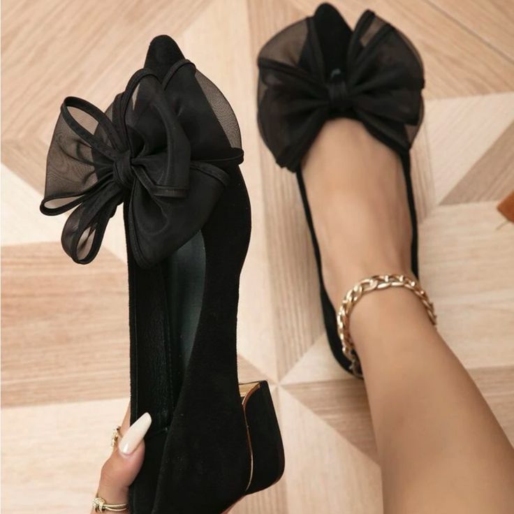 Super Cute And Stylish Ships In 5-10 Business Days Tags: #Shoes #Heels #Party #Newyears #Holiday #Sandals #Gold #Beautiful #Glitter Feminine Black Heels For Evening, Feminine Black Heels For Party, Feminine Black Party Heels, Holiday Sandals, Baby Shower Outfit Ideas, Bridal Sandals Heels, Elegant Shoes Flat, Xv Ideas, Party Flats