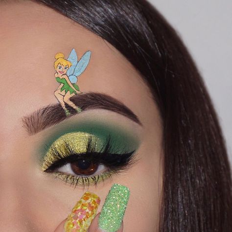 Forest Quinceanera, Tinkerbell Makeup, Holiday Eye Makeup, Disney Eye Makeup, Eyeshadow Designs, Movie Makeup, Face Art Makeup, Disney Makeup, Halloween Makeup Inspiration