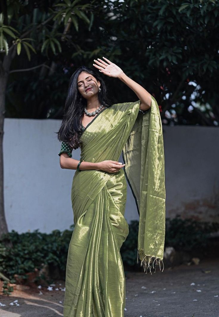 Storyvogue boutique Poses On Saree Fashion Styles, Women Photo Poses In Saree, Poses In Saree Traditional, Photography Saree Poses, Saree Stills For Photoshoot, Saree Cute Poses, Saree Styles Photoshoot, Saree Style Photo Pose, Women Saree Poses