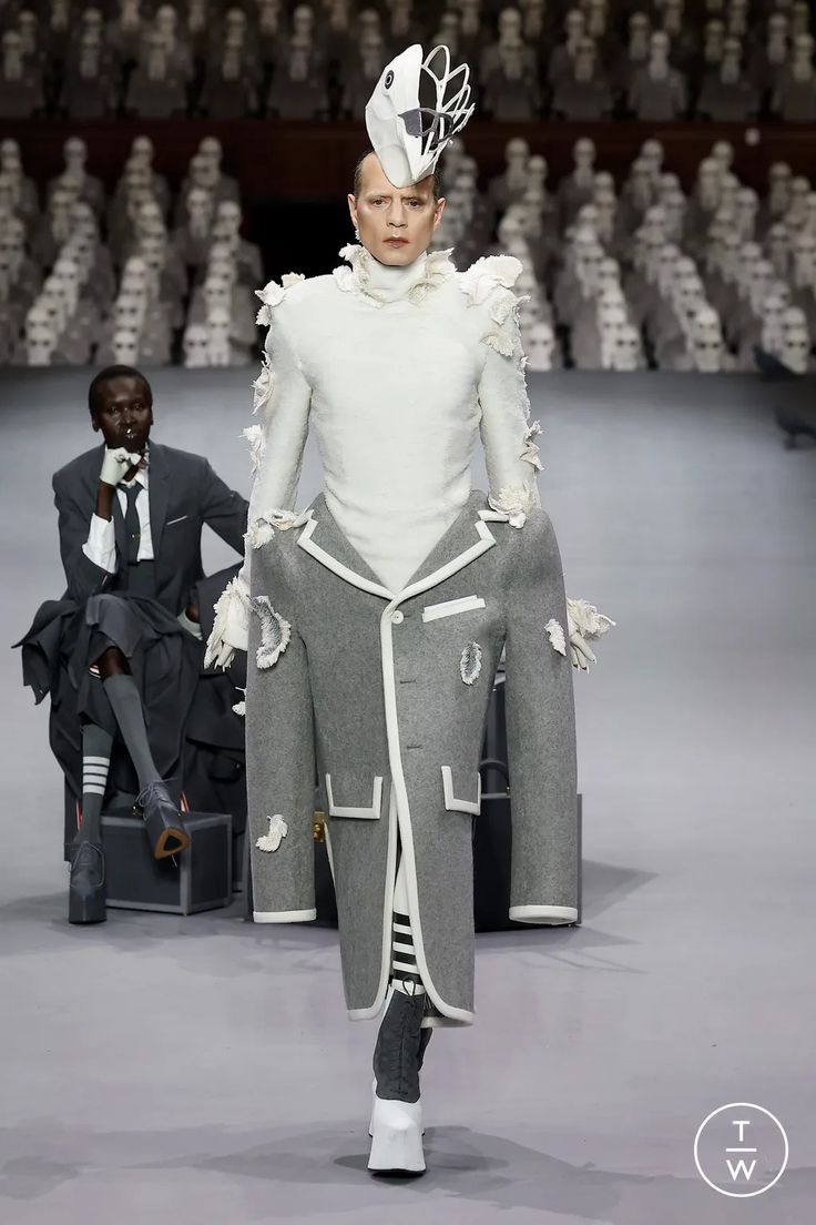 Thom Browne FW23 couture #54 - Tagwalk: The Fashion Search Engine Sculptural Fashion, Collection Couture, Mens Accessories Fashion, Winter 2023, Thom Browne, The Fashion, Paris Fashion Week, Search Engine, Brownies