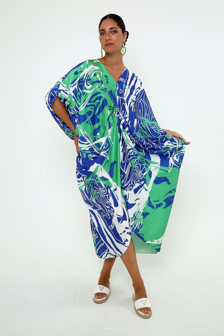 Women's Printed Batwing Sleeve Caftan Dress, Beach Cover Up Casual Viscose Dress Beach Cover up Kaftan Dress Caftan dress 3 different alternative Fits sized US6 to US16 Model Size : Height : 6'0" Weight : 160 lbs Alternative Fits, Viscose Dress, Dress Beach, Caftan Dress, Kaftan Dress, Beach Covers, Batwing Sleeve, Beach Dresses, Bat Wings