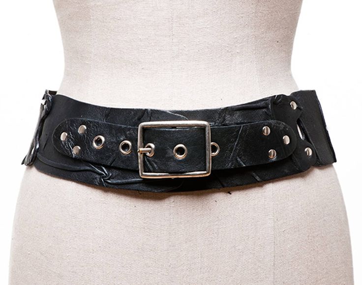 "This lovely leather belt is designed with panels which are riveted to each others. Those panels have been curved to fit perfectly around your hips or your waist.  This is what we call a \"contour belt\". A soft leather skin has been crushed and glued to a backing skin. Those creases for a crush effect give a unique character to this belt. The rectangle silver buckle match with the silver rivets used on the panels. It is a very comfortable and durable... Perfect to treat yourself or get a gift for someone.... Sizes:  S/M - 71cm to 81cm M/L - 86cm to 96cm There is a tolerance of a 1 cm so for example S/M could be 70cm to 80cm and M/L could be 87cm to 97cm. This an indication only. The measurements are the minimum and maximum so if you have a measurement of 76cm you will fit in the size S/M. Belt Fashion, Hip Belt, Silver Belts, A Crush, Leather Skin, Black Leather Belt, Belt Black, Suspender Belt, Glam Rock