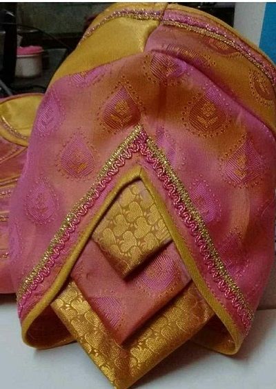 Trending Blouse Designs, Half Sleeve Blouse Designs, Trending Blouse, Lace Blouse Design, Patch Work Blouse Designs, Latest Blouse Designs Pattern, New Saree Blouse Designs, Traditional Blouse Designs, Latest Model Blouse Designs