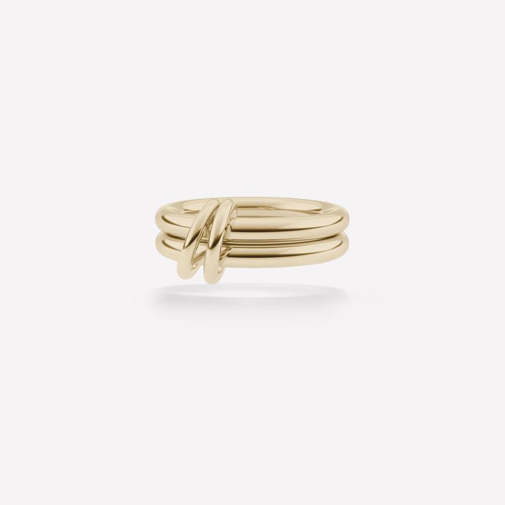 From ancient Latin, meaning elegant and classic, Atticus refers also to the record keeping instrument. The Atticus ring symbolizes the marking of time and experiences in love. Linked Rings, Gold Thumb Rings, Galaxy Ring, Record Keeping, Luxury Jewelry Brands, Shimmer Shine, Atticus, Luxury Rings, Downtown Los Angeles