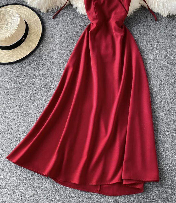 Simple v neck lace up dress A line dress Fabric: blended Color: burgundy, black Size(cm): S, M, L S length 106 bust 86-92 M length 107 bust 92-96 L length 108 bust 96-102 For more pictures of the dress, please contact us, thank you. Lace Up Dress, Line Dress, Neck Lace, Halter Formal Dress, More Pictures, Dress Fabric, A Line Dress, The Dress, A Line