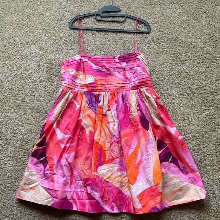 Baby Dolls Dress With Pink And Orange Marbling. Pleated Top Detail Cute Pink A-line Mini Dress, Cute Pink Floral Print Sundress, Pink A-line Sundress For Spring, Pink Lined Mini Dress For The Beach, Lined Pink Mini Dress For The Beach, Pink A-line Lined Dress, Pink A-line Sundress For Party, H&m Summer A-line Dresses, Cute Pink Lined Dress