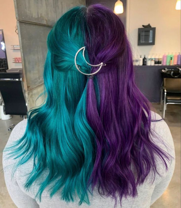 Upgrade Your Look | Stunning Hair Color Ideas for Brunettes - Hair Colors Idea Vivid Split Dyed Hair, Purple And Teal Hair, Teal And Purple Hair, Teal Hair Dye, Hairstylist Inspiration, Purple And Green Hair, Blue Purple Hair, Split Dyed Hair, Dyed Hair Blue