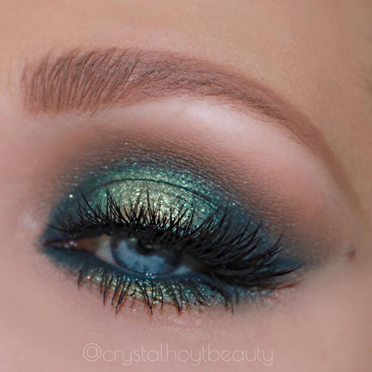 BLUE GREEN EYE MAKEUP | GREEN EYESHADOW | ABH SUBCULTURE PALETTE TUTORIAL Blue Green Eye Makeup, Green Eyeshadow Looks, Abh Subculture Palette, Subculture Palette, Green Eyeshadow Look, Green Eye Makeup, Maquillage On Fleek, Eyeshadow Tips, Flot Makeup