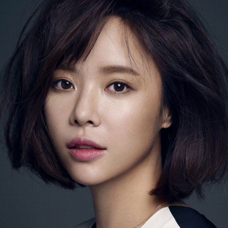 19 Chic Asian Bob Hairstyles That Will Inspire You To Chop It All Off - The Singapore Women's Weekly Bob Haircut Asian, Bob Cut Hairstyles, Asian Bob, Haircut Asian, Natural Looking Highlights, Asian Haircut, Cut Hairstyles, Chin Length Bob, Hair Catalog