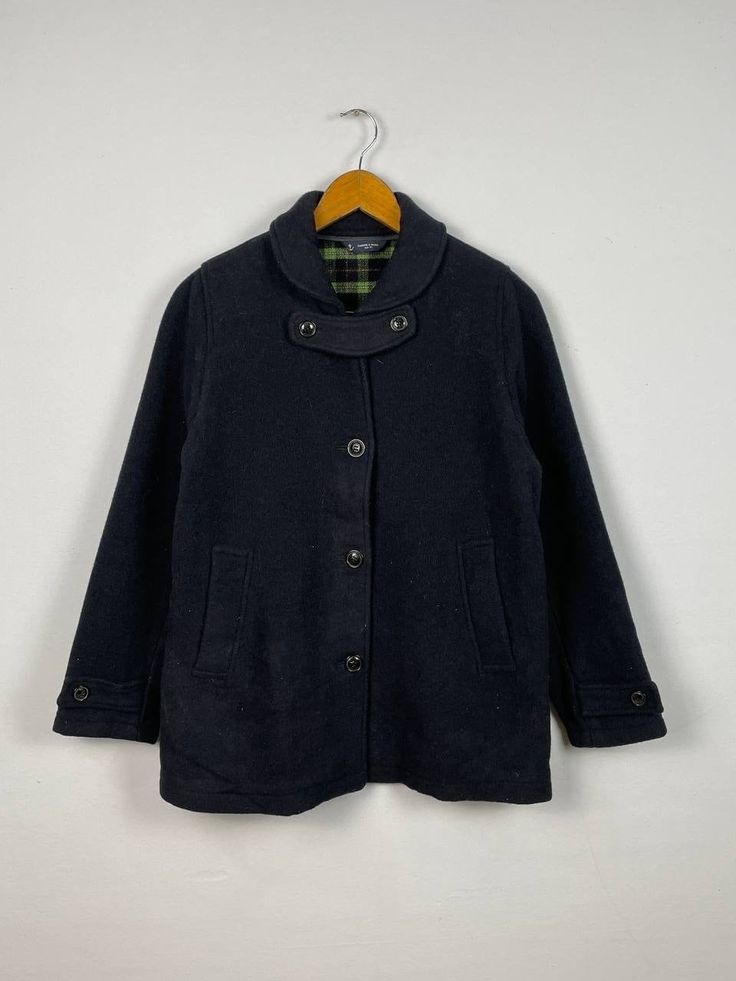 "*ITEM: Vintage Marine Work Peacoat Medium Marine Duffle Coat Breasted Classic Peacoat Coat Jacket Black Size M *ITEM DETAILS: 👇🏻 Please be aware that all vintage items will usually show a few signs of wear or fading due to age, but anything visible such as stains or holes, and serious flaws have been photographed.For any further information on this item please contact us and we will be happy to help. *SIZE: MEDIUM * ACTUAL SIZE MEASUREMENT: 👇🏻 *PIT TO PIT(WIDTH):20\"INCHES *LENGTH(FROM SHOU Military Double-breasted Pea Coat With Buttons, Black Double-breasted Wool Peacoat, Navy Wool Single-breasted Peacoat, Vintage Black Double-breasted Pea Coat, Vintage Navy Single-breasted Outerwear, Duffle Coat, Dhl Express, Varsity Jacket, Coats Jackets