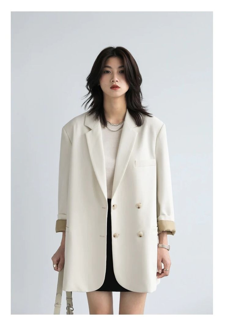 Casual Loose Oversized Two Pocket Blazer – BEYOND Elegant Oversized Blazer With Concealed Placket, Chic Oversized Blazer With Pockets, Elegant Oversized Blazer With Pockets, Oversized Long Sleeve Blazer With Pockets, Oversized Cream Long Sleeve Blazer, Casual Blazer, Casual Wardrobe, Solid Color, Blazer