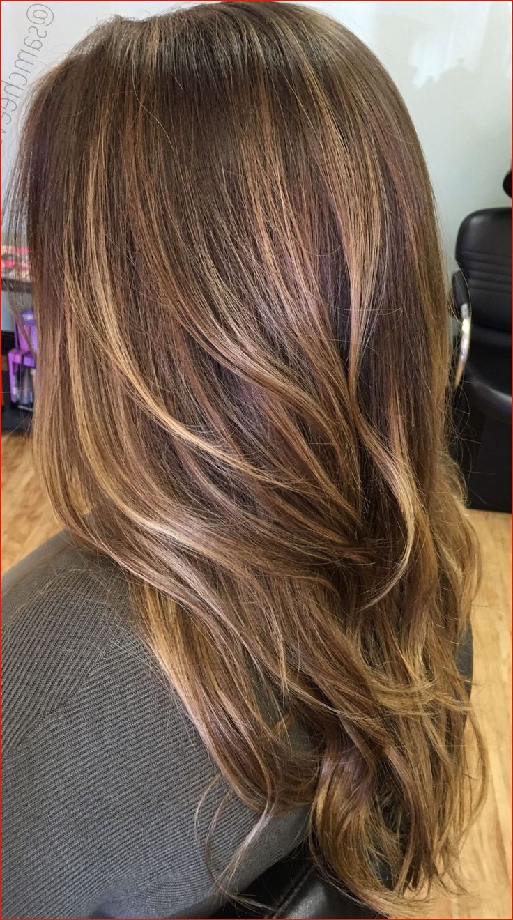 Top Hair color ideas 2023trends Highlights For Brown Hair, Highlights Hairstyles, Rambut Brunette, Brown Hair Shades, Brown Hair Inspo, Brunette Hair With Highlights, Hair Color Light Brown, Brown Hair With Blonde Highlights, Brown Hair Balayage