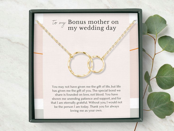 "Gift for stepmom on wedding day, Bonus mother two ring necklace gift from bride, Stepmother gift from bride, Second mom necklace gift box Sometimes the best moms are not the ones who gave us life, but the ones who were there for us regardless of any biological connection. Show your bonus mom how thankful you are to have her in your life with this beautiful interlocking circles necklace and meaningful message. ALL components are handmade with: 14K gold vermeil & sterling silver. A high quali Adjustable Wedding Jewelry With Gift Box, Mother's Day Wedding Gift Jewelry With Gift Box, Round Wedding Jewelry With Gift Box, Adjustable Wedding Necklaces For Mother's Day, Dainty Wedding Necklace Gift, Adjustable Wedding Necklace, Round Necklaces For Wedding Gifts, Dainty Jewelry For Wedding Gift On Mother's Day, Dainty Jewelry For Wedding Gift And Mother's Day