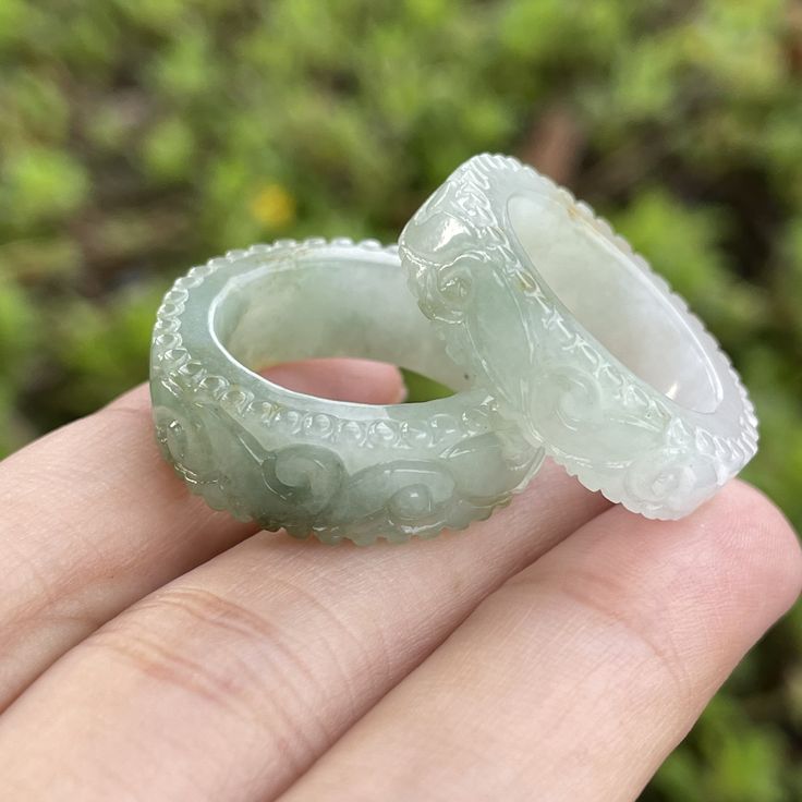 Jade Ring Engagement, Jade Wedding Ring, Crystal Wedding Ring, Jade Accessories, Jade Engagement Ring, Friendship Couple, Jade Wedding, Jade Jewellery, Pink Gemstone Necklace