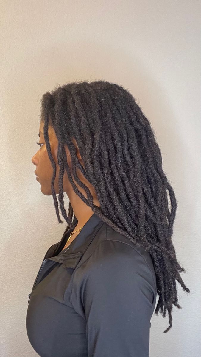 Black woman with locs side profile black hair wearing black top 4c hair Loc For Black Women, Long Locs Aesthetic, New Growth Loc Styles, Healthy Locs Black Women, Long Black Locs, Women With Long Locs, Low Density Locs, 3c Locs, Long Thick Locs