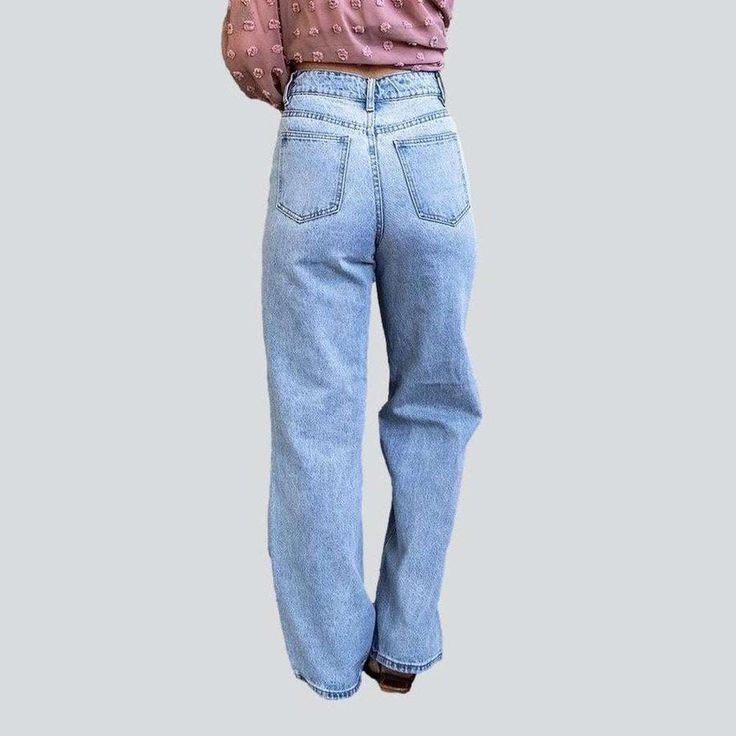 Make the most of the warm weather with our fashionable 2023 Spring-Summer Collection of wide leg jeans! Perfectly crafted to give you a timeless silhouette. they feature a high-waist. zipper and button closure. and a stonewashed finish that adds a touch of vintage allure. Enjoy the perfect combination of elegant style and comfort with these jeans.Distinctive Features: Fashionable Style: Stay ahead of the trends with these wide-leg jeans made from luxe denim. Stonewashed Finish: Enjoy a vintage l Trendy Wide-leg Cropped Jeans In Medium Wash, Trendy Medium Wash Wide-leg Cropped Jeans, Trendy Light Wash High-waisted Flare Jeans, Wide-leg Denim Jeans For Fall, Trendy Wide Leg Non-stretch Jeans, Trendy Wide-leg Cropped Jeans In Denim Blue, Trendy Straight Leg Denim Flare Jeans, Trendy Denim Blue Wide-leg Flare Jeans, Trendy Wide-leg Flare Jeans In Denim Blue