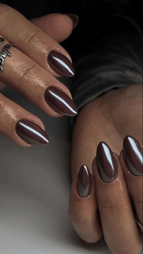 Chrome Nail Colors, Purple Chrome Nails, Red Chrome Nails, Brown Nail, Chrome Nails Designs, Nude Nail, Nude Nail Designs, Modern Nails, Metallic Nails