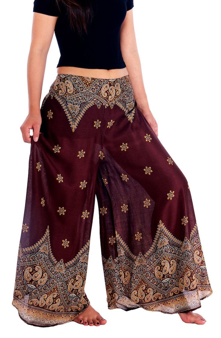 "♥ WOMEN BOHO PANTS Brown Palazzo Pants - Small to Plus Sizes - Hippie Wide Leg Pants - Comfy Summer Yoga Clothing - Vegan Hippy Clothes Lannaclothesdesign comfy and stylish brown boho palazzo pants have elastic waist. These hippie pants are really comfy to wear and they are handmade with breathable and soft wood pulp rayon material. Many different sizes from petite to plus size with many different pattern and colors. These wide leg trousers are good for relaxation, traveling, dance, indoor and Harem Yoga Pants, Plus Size Hippie, Womens Lounge, Peacock Flower, Womens Palazzo Pants, Warm Pants, Hippie Costume, Formal Pants, Pants Brown