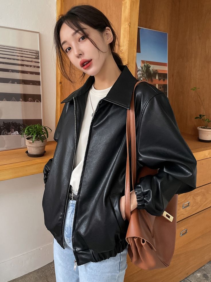 DAZY Slant Pockets PU Leather Jacket | SHEIN Black Leather Jacket Outfit, Jacket Outfit Women, Pu Leather Jacket, Stil Elegant, Leather Jacket Outfits, Casual Vest, Elegantes Outfit, Brown Leather Jacket, Leather Jacket Black