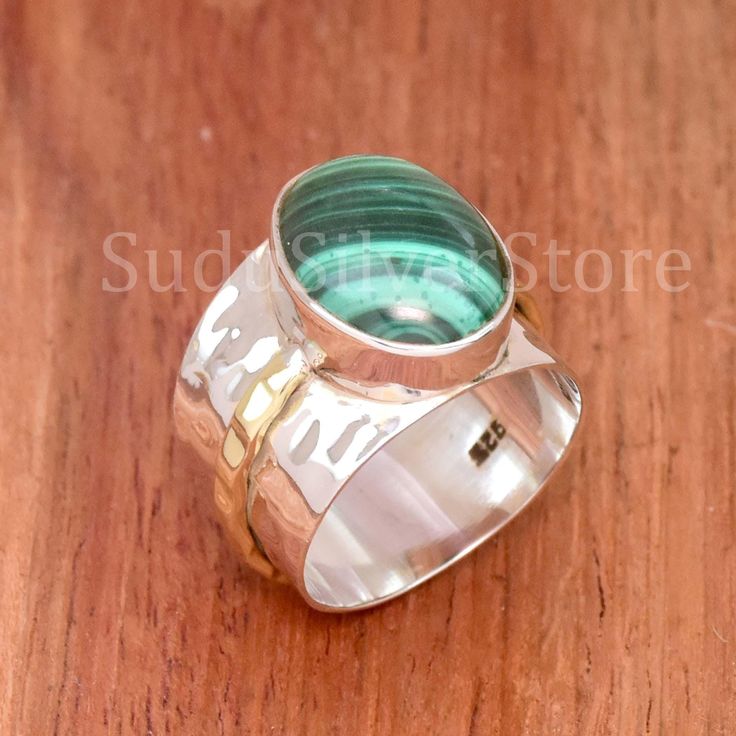 Malachite Ring, Handmade Ring, Hammered Ring, Boho Ring, Wide Band Ring, Wedding Ring, Women's Ring, Statement ring Gift For Her Gemstone Name : Green Onyx Gemstone Shape : Oval Metal Purity : 92.5 Sterling silver Malachite Ring, Malachite Rings, Wide Band Ring, Hammered Ring, Hammered Rings, Onyx Gemstone, Wide Band Rings, Boho Ring, Green Onyx