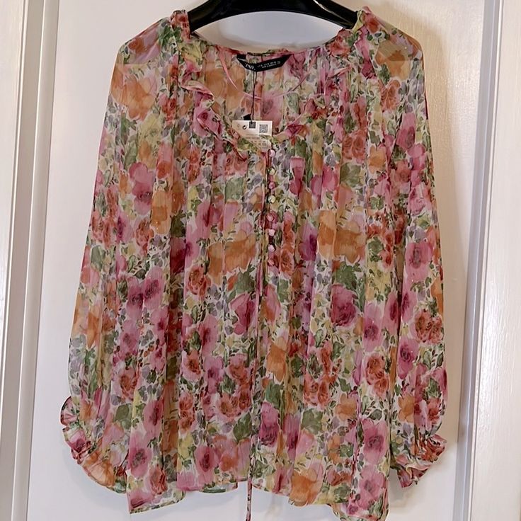 Zara Metallic Thread Floral Shirt. Sz Xl. Doesn’t Fit And I Missed The Return Window :/ Very Pretty Colors Casual Pink Spring Blouse, Casual Pink Blouse For Spring, Pink Blouse For Spring Daywear, Zara Feminine Multicolor Tops, Pink Flowy Long Sleeve Blouse, Zara Multicolor Spring Tops, Zara Pink Spring Tops, Zara Floral Print Spring Tops, Zara Floral Print Casual Tops