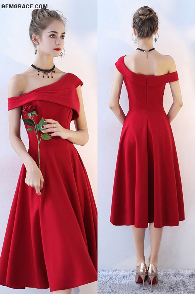 Red A-line Dress For Banquet, A-line Dress For Christmas Banquet, A-line Cocktail Dress For Christmas, Red A-line Dress For Prom Season, Red A-line Evening Dress For Prom Season, Red A-line Evening Dress For Party, Red Midi Dress For Banquet, Red A-line Midi Dress For Banquet, Red Knee-length Evening Dress For Prom Season