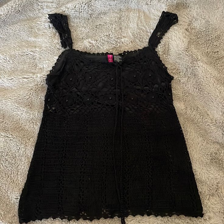 New With Tags, Size Large. This Is The Perfect Flowy Bohemian Style Top For A Topical Vacation Summer Black Crochet Knit Top, Black Knit Crochet Top For Summer, Casual Black Crochet Trim Top, Casual Black Crochet Tops, Black Crochet Casual Tops, Black Crochet Lace Tops For Vacation, Black Crochet Cotton Top, Fitted Black Crochet Top For Spring, Casual Black Top With Crochet Trim