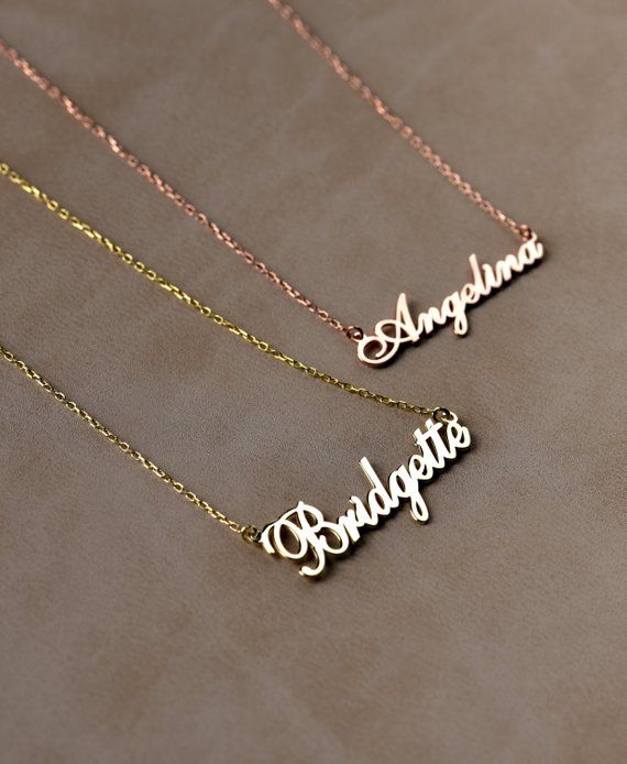 You can customize this necklace with a name/word of your choice. All our necklaces are suitable for all kinds of clothing and add a great sparkle to your wardrobe.  #personalizednecklace #weddingift #14kgoldnecklace #personalizedchoker #customnecklace #personalizedjewelry #personalizedgift #namenecklace #initialnecklace #lovegifts #personalizedpendant #birthdaygiftromantic #romanticgifts #giftsforbestfriend Customizable Nameplate Necklace For Personalized Gift, Customized Nameplate Necklace For Personalized Gift, Customizable Rose Gold Necklace For Personalized Gift, Customized Nameplate Necklaces For Birthday Gift, Customizable Nameplate Charm Necklaces For Personalized Gift, Rose Gold Custom Necklace For Personalized Gift, Gold Necklaces With Letter Print For Anniversary, Gold Necklaces With Custom Text For Birthday, Personalized Gold Necklace With Letter Print