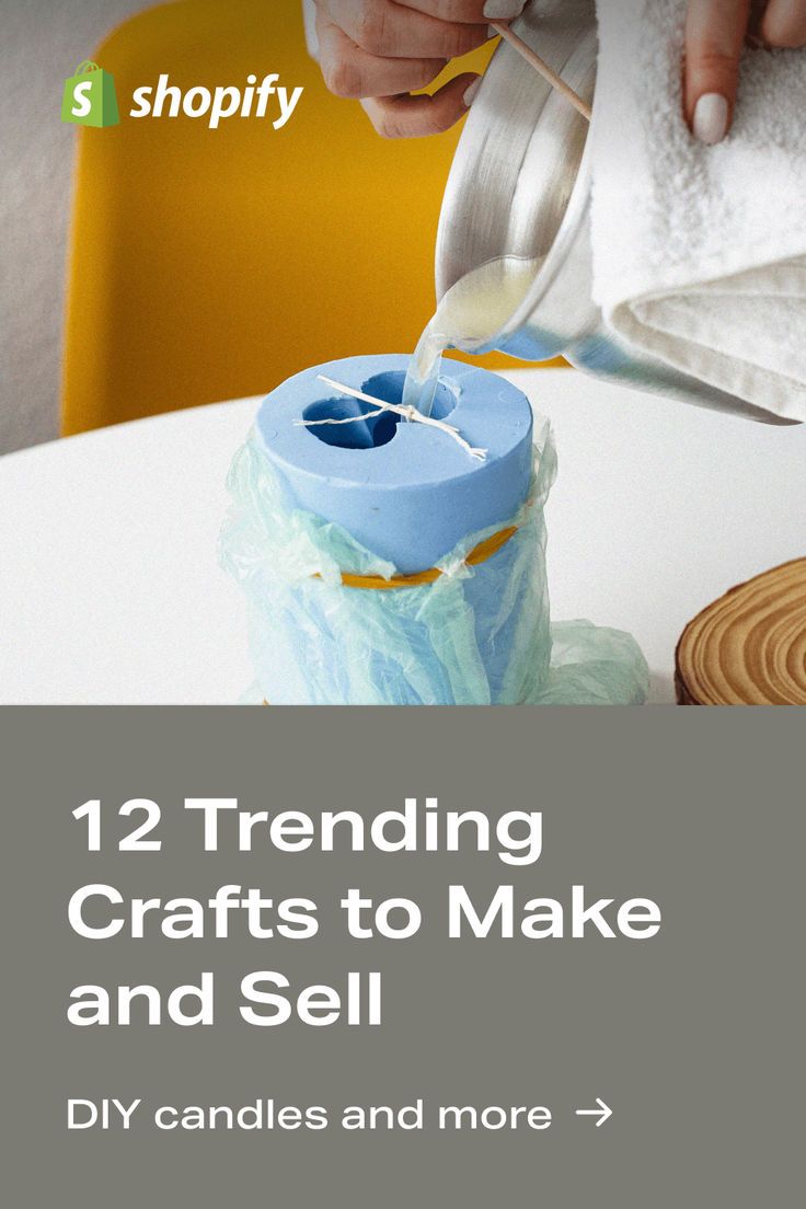 A person pours wax into a mould to make a homemade candle Selling Crafts Online, Profitable Crafts, Trending Crafts, Selling Crafts, Fun Hobbies, Crafts To Make And Sell, Profitable Business, Small Business Ideas, Sell Online