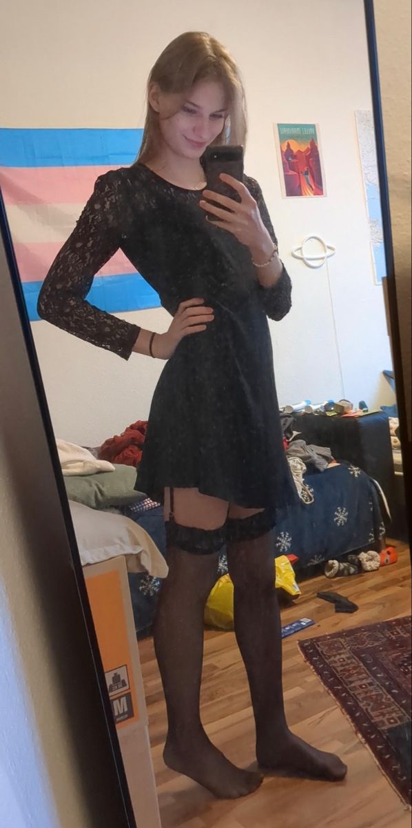 Trans Outfit Ideas, Transfem Aesthetic, Transfem Outfits, Trans Timelines, Trans Women Fashion, Transgirl Outfits, Trans Femme Fashion, Transfemme Fashion, Mtf Fashion