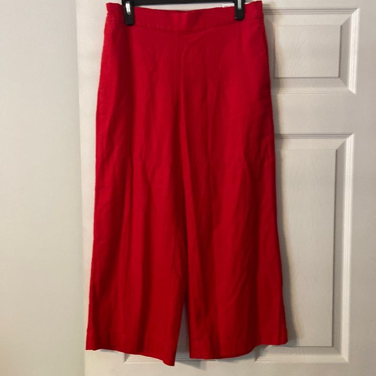 Loft Wide Leg Crop Pants Size S 55% Linen’s And 45% Rayon Red Color Inseam 25” Brand New With Tags Waist 30” Comes With Two Front Pockets Beautiful Crop Pants (E6) Casual Red Dress Pants With Pockets, Red Stretch Ankle-length Pants, Casual Red Dress Pants For Spring, Red Dress Pants With Pockets For Spring, Stretch Wide Leg Pants With Pockets In Red, Red Cotton Bottoms For Work, Stretch Red Wide Leg Pants With Pockets, Red Stretch Wide Leg Pants With Pockets, Red High-waisted Wide Leg Pants For Spring