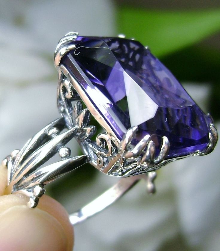 Simulated Purple Amethyst Ring  Luv Design#109 Custom Made  This is a brand new Victorian/Art Nouveau inspired in solid sterling silver. The gorgeous filigree ring is set with a 13ct Man-made/Simulated Purple Amethyst gemstone. The rectangular cushion-cut amethyst is 18mm (just shy of 3/4th of an inch) by 13mm (1/2 inch) in size. The inside of the band is marked 925 for sterling silver. Notice the intricate and detailed leaf floral design of the silver filigree setting. A gift-box is included fo Mothersday Gift, Purple Ring, Art Nouveau Ring, Purple Amethyst Ring, Purple Rings, Victorian Vintage, Jewelry Antique, Sterling Silver Filigree, Victorian Art