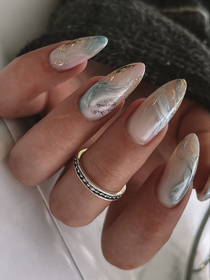 Manicure Nail Designs, Subtle Nails, Short Acrylic Nails Designs, Classy Nails, Pretty Acrylic Nails, Chic Nails, Fancy Nails, Short Acrylic Nails, Gorgeous Nails