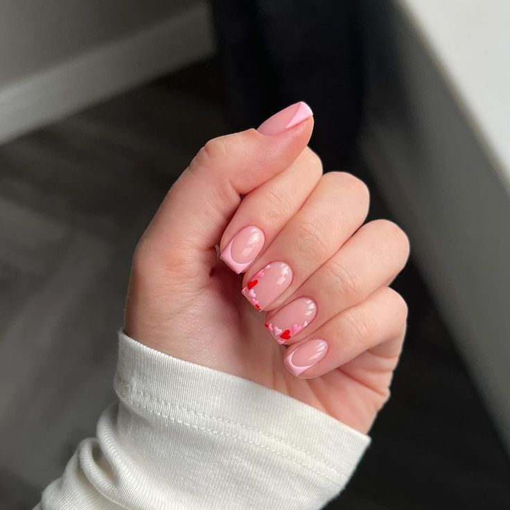 2024 Natural Summer Nails: Trendy Designs, Gel Polish Art & Acrylic Inspiration Spring Short Nails, Romantic Nails, Spring Nail Designs, Nude Nail Designs, Nail Designs Valentines, Nail Pictures, Short Nails Art, Nails Spring, Trendy Nail Design