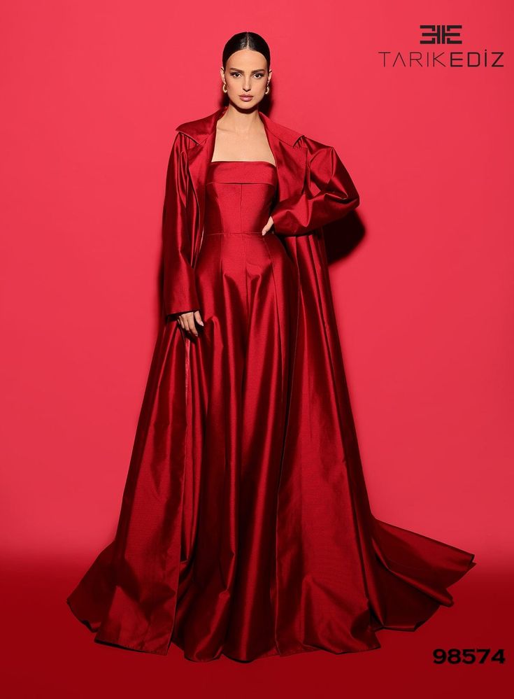 Luxury Fitted Satin Outerwear, Elegant Satin Outerwear For Winter, Sleek Silk Long Sleeve Outerwear, Elegant Long Silk Coat, Elegant Silk Long Coat, Luxury Satin Outerwear For Fall, Evening Long Sleeve Satin Outerwear, Fitted Cape-style Party Outerwear, Fitted Party Cape Outerwear