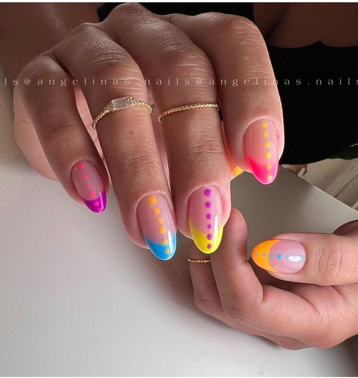 Cute Vacay Nails, Spring Break Nail Ideas 2024, Spring Break Nail Ideas Almond, Spring Break Nails 2024, Vibrant Nails Summer, Bright Almond Nails, Fun Vacation Nails, Spring Vacation Nails, Colorful Spring Nails