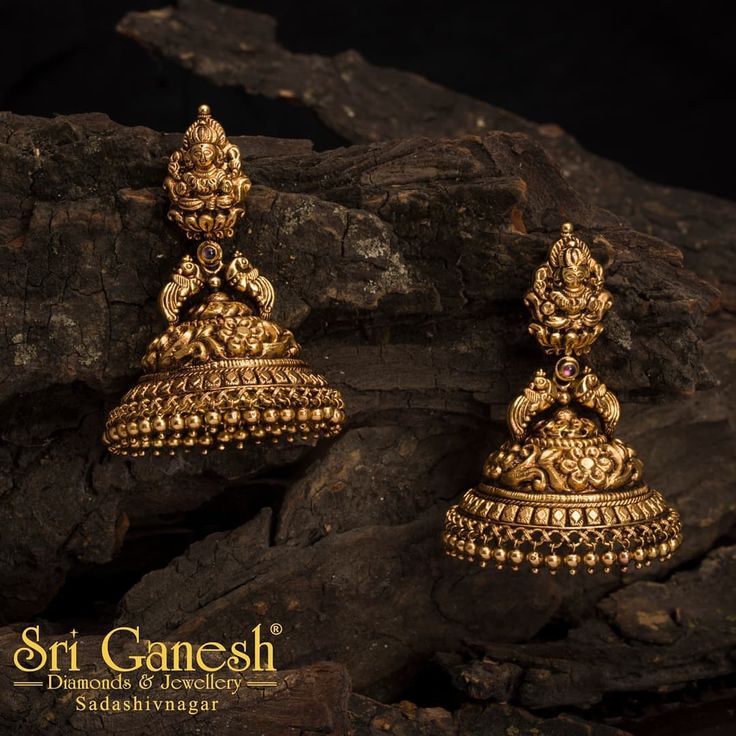 With the pure blessings of Lord Ganesha and Goddess Gauri, Sri Ganesh Diamonds & Jewellery wishes you wealth, health, wisdom, love, peace and strength! . . @sri_ganesh_sadashivnagar . . Walk-in at our flagship store - Sri Ganesh Diamonds & Jewellery at No. 25, Bashyam Circle, Sankey Rd, Lower Palace Orchards, Guttahalli, Bengaluru, Karnataka - 560003. Use #bridessentials to get featured in our page. @bridesessentials #southindianjewellery #sriganeshjewellery #heritagecollection #ganeshchaturt Ganesh Jewellery, Temple Jewellery Jhumkas, Happy Buddha Purnima, Indian Gold Necklace Designs, Gold Neck Chain, Simple Necklace Designs, Gold Jewelry Prom, Buddha Purnima, Sri Ganesh