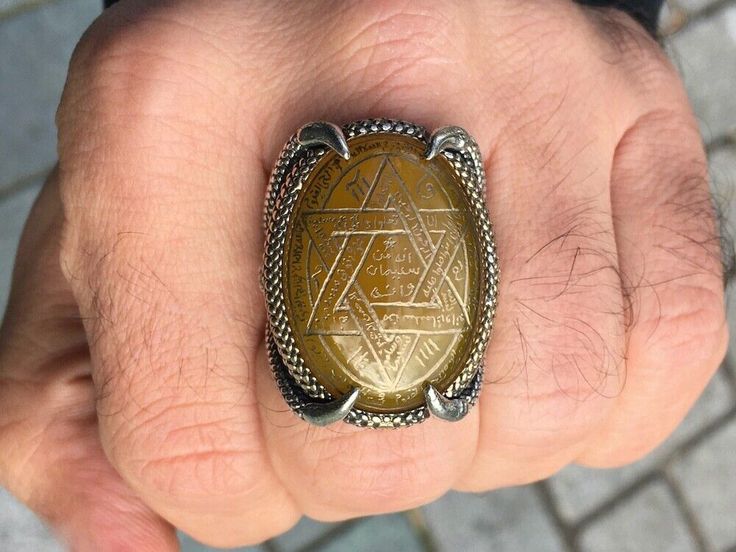 Antique Engraved Jewelry For Blessing Occasions, Traditional Oval Yellow Jewelry, Traditional Yellow Oval Jewelry, Carved Amber Amulet Jewelry, Traditional Engraved Agate Jewelry, Spiritual Intaglio Jewelry As Gift, Artisan Agate Jewelry Engraved, Artisan Engraved Agate Jewelry, Traditional Agate Jewelry For Collectors