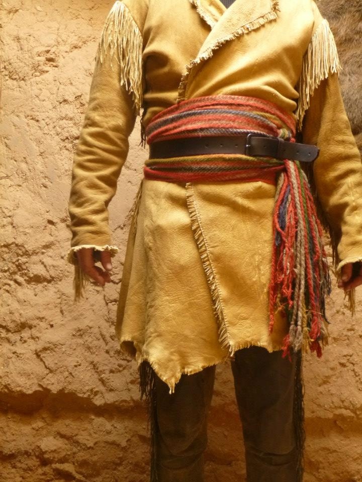 One of Oliver McCloskey's awesome frock coats. Mountain Man Clothing, Long Hunter, Mountain Man Rendezvous, Open Coat, Mountain Men, Native American Clothing, Fur Trade, Period Outfit, Native Style