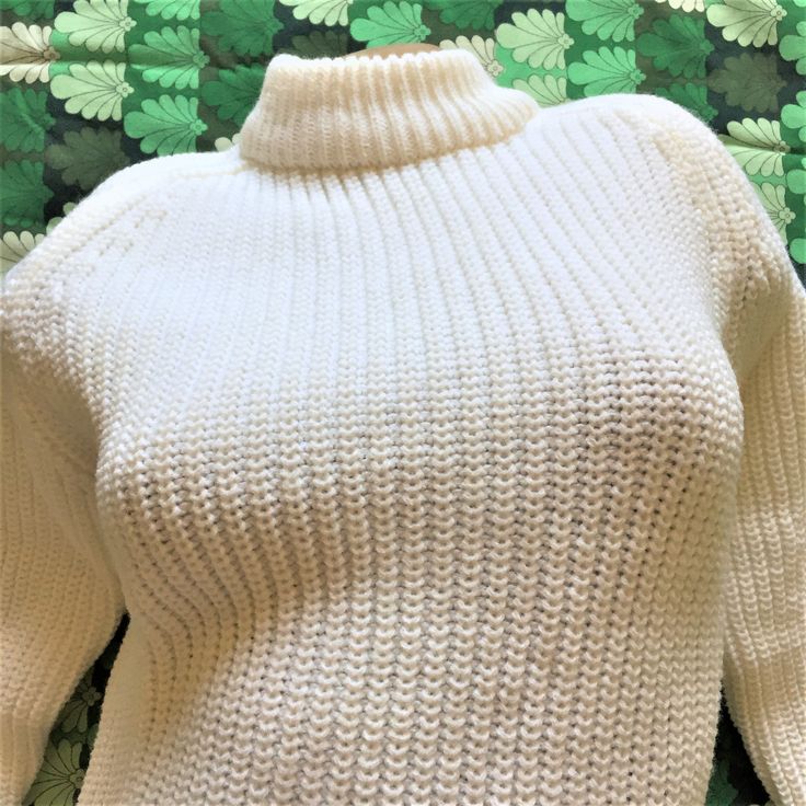 Reference Number : po 1223 Period : Authentic Original Vintage : from the 1980s Style : Women Winter Sweater Maker : From an old French Store : Made in UK Fabric : Acrylic : Soft & Warm  Colour : Off White Details : Timeless style & Colour  - The perfect winter companion ! Perfect New Condition : New from the past decades - Never been sold or worn Women Size : Small / Medium : please do check the measurements below , before buying Note : Measurements were taken on the shirt laying flat : Unstretched   Bust ( armpit to armpit ) : 19 inches Shoulders ( seam to seam across back ) : 16 inches Sleeves ( shoulder seam to cuff ) : 19 inches Height ( highest shoulder point down to the bottom ) : 24.5 inches   WEAR VINTAGE AND BE UNIQUE Retro Long Sleeve Ribbed Sweater, Retro Knit Stretch Sweater, Retro Stretch Knit Sweater, Retro Ribbed Knit Sweater, Vintage Long Sleeve Stretch Sweater, Fitted Classic Chunky Knit Sweater, Vintage Crew Neck Chunky Knit Sweater, Vintage Textured Knit Sweater, Vintage Chunky Knit Crew Neck Sweater