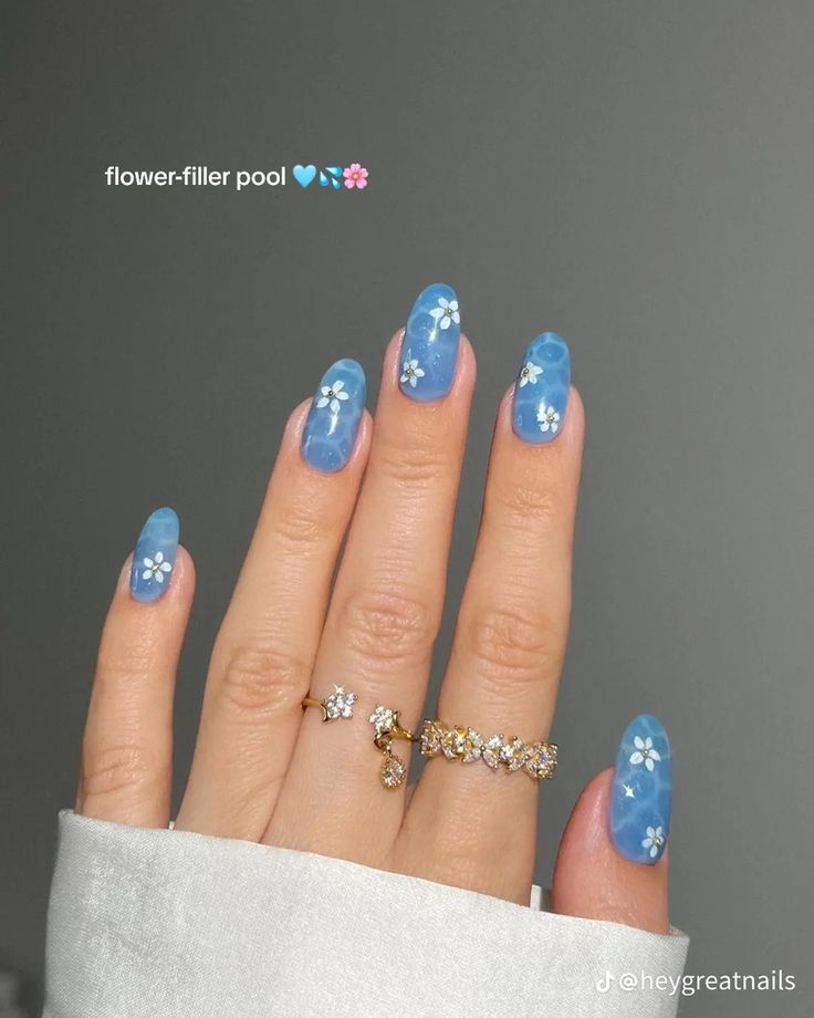 Summer Pool Nails, Pool Water Nails Design, Summer Water Nails, Blue Milky Nails, Pool Nails Designs, Nail Dotting Designs, Pool Water Nails, Blue Water Nails, Water Effect Nails