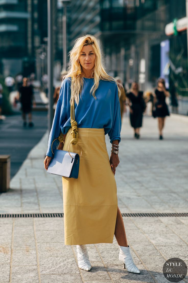 Ada Kokosar by STYLEDUMONDE Street Style Fashion Photography20180919_48A3349 Ada Kokosar, Street Style Skirt, Image Consulting, Giovanna Battaglia, Style Lookbook, Anna Dello Russo, Trendy Skirts, Yellow Skirt, Looks Street Style