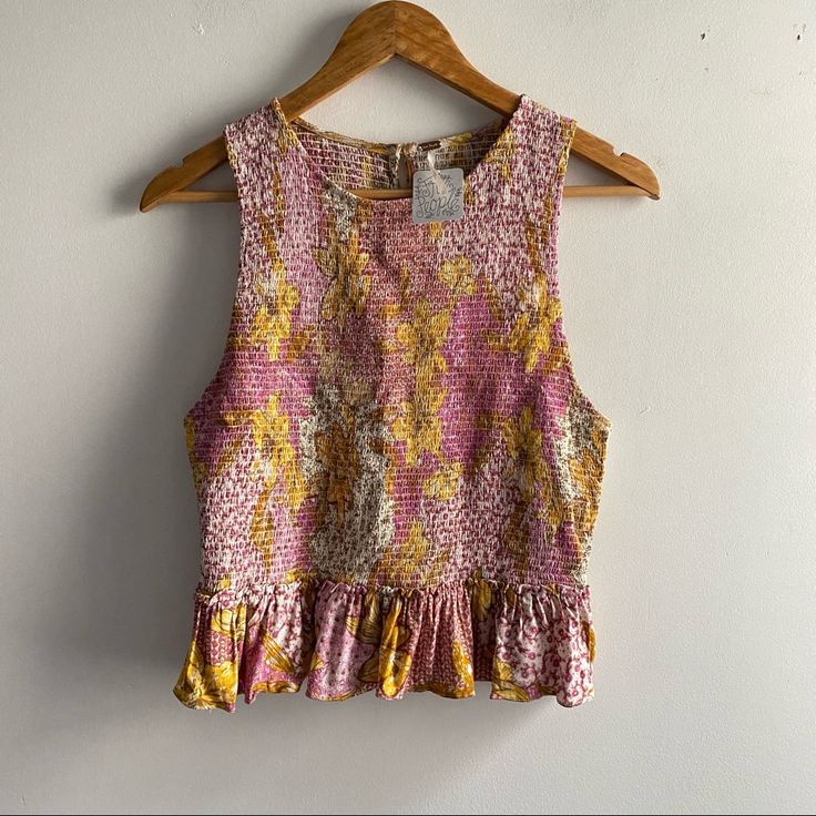 Cute Little Spring/Summer Top. Ruching Throughout, Pink & Yellow! Crochet High Neck, Ribbed Crochet, Ruffle Tank Top, Pink Tank, Black Rib, Black Laces, Summer Top, Yellow Floral, Black Tank Tops