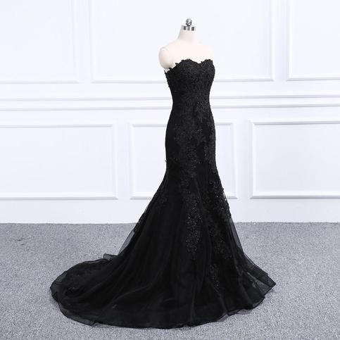 Black Mermaid Wedding Dress, Dress For Formal, Black Wedding Gowns, Beaded Mermaid, Goth Wedding, Black Mermaid, Occasion Dresses Wedding, Elegant Prom Dresses, Pinterest Ideas