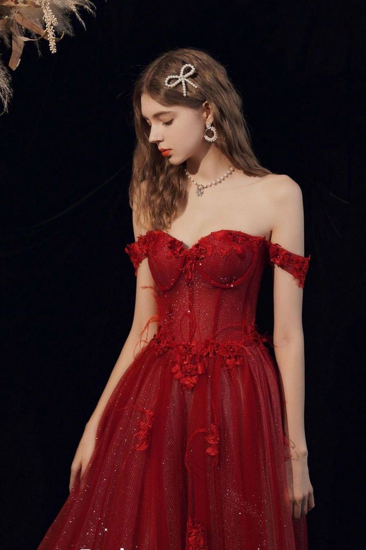 Weitese Gorgeous A Line Off the Shoulder Burgundy Long Formal Dress with Appliques Red Butterfly Prom Dress, Year 12 Formal Dresses, Prom Dress Burgundy, Burgundy Evening Dress, Tulle Long Prom Dress, Long Formal Dress, Wedding Toasts, Mom Wedding, Vestidos Prom