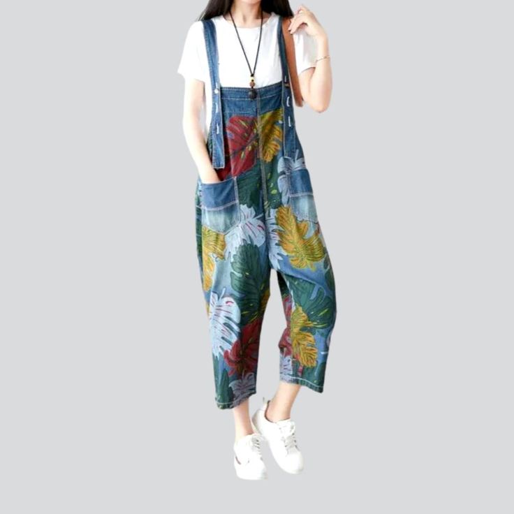 Introducing the 2023 Summer Collection's 2k-mode baggy jean jumpsuit for ladies putting a fresh spin on conventional chic! Perfect for making a statement. this jumpsuit has all the features you need for a bold. fashion-forward look.Distinctive Features: Y2K Style: This paneled baggy jumpsuit is the perfect way to make a bold yet stylish statement. Colorful: Choose from a wide range of colors to find the perfect hue for your look. Baggy Fit: The loose-fitting silhouette ensures maximum comfort an Summer Wide-leg Relaxed Fit Jumpsuits And Rompers, Summer Wide Leg Jumpsuits And Rompers With Relaxed Fit, Non-stretch Cotton Wide Leg Jumpsuits And Rompers, Non-stretch Wide Leg Jumpsuits And Rompers For Summer, Casual Spring Jumpsuits And Rompers With Bib Front, Trendy Bib Front Overalls For Spring, Casual Cotton Jumpsuits And Rompers, Spring Casual Denim Bib Front Jumpsuit, Fall Baggy Jumpsuits And Rompers With Pockets