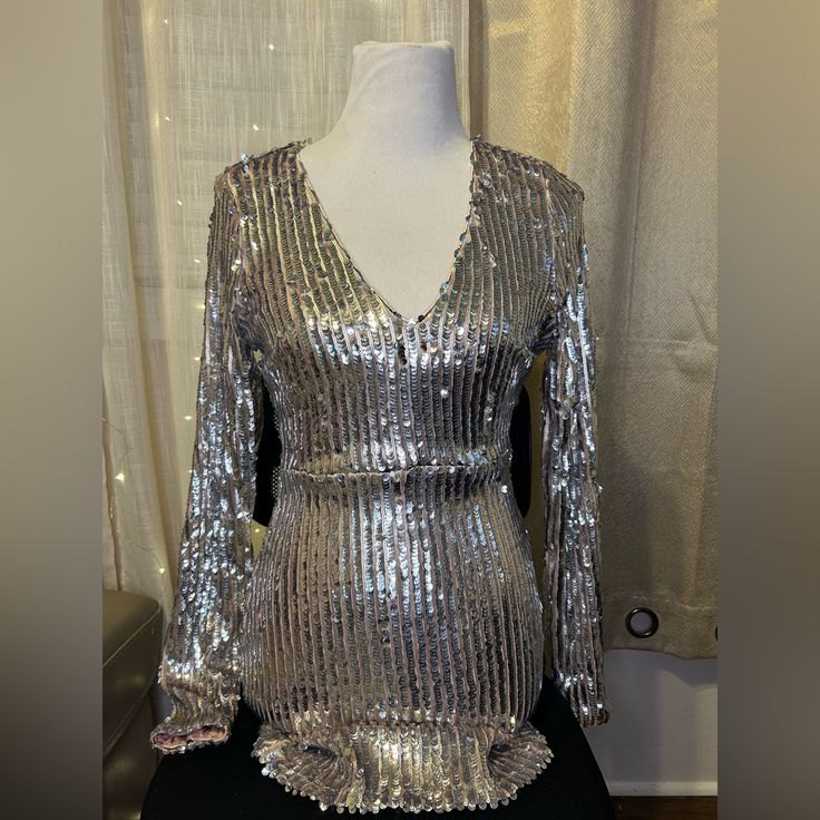 Brand New Without Tags ! Silver V-neck Sequin Party Dress, Silver Chic Fitted Sequin Dress, Silver Sequin V-neck Dress For Parties, Silver Long Sleeve Sequin Dress For Party Season, Elegant Silver Sequin Mini Dress, Silver Sequin Long Sleeve Dress For Night Out, Silver Long Sleeve Sequin Dress For Night Out, Silver V-neck Sequin Dress For Party, Metallic Long Sleeve Sequin Dress For Night Out