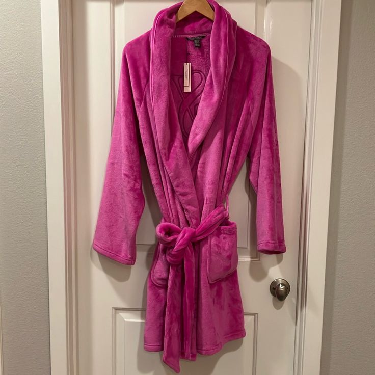 Nwt Victoria Secret Robe Cozy Soft Fabric. Ships Same Or Next Day From Smoke Free Home. Pink Fitted Sleepwear For Relaxation, Fitted Pink Sleepwear For Relaxation, Winter Pink Sleepwear For Relaxation, Victoria's Secret Purple Sleepwear For Bedtime, Purple Winter Sleepwear For Loungewear, Purple Winter Sleepwear For Lounging, Fitted Sleepwear For Winter Relaxation, Fitted Winter Sleepwear For Relaxation, Victoria's Secret Purple Sleepwear For Pajama Party